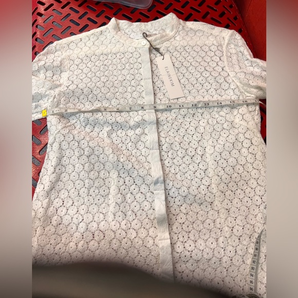 NEW ELAINE Kim Lace button down top - Picture 2 of 6